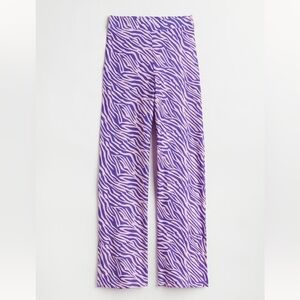 Straight-cut Zebra Pants (stretchy) M